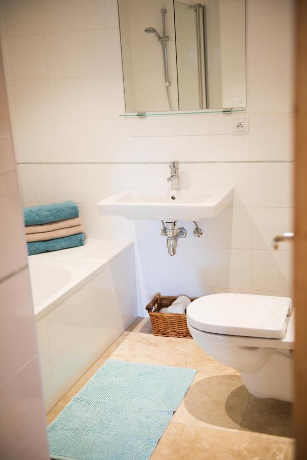 'Petite Ferme Les Bouts' Apartment, Sleeps 6, Nr Morzine La Cote d'Arbroz 외부 사진